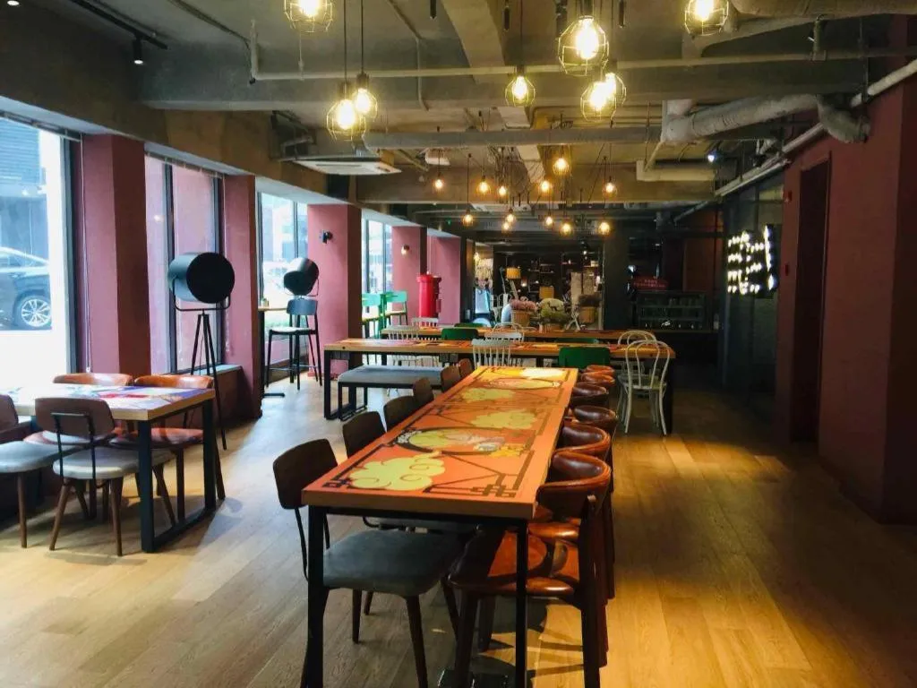 YUNIK-Shanghai Zhongshan Park Yan'an Xi Road