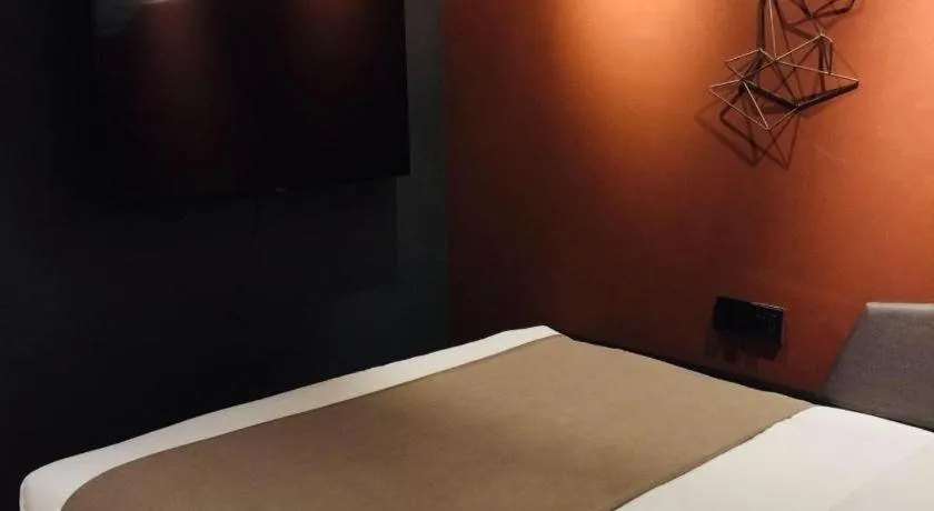 Bed in YUNIK-Shanghai Zhongshan Park Yan'an Xi Road