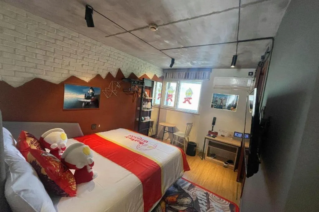 Bed in YUNIK-Shanghai Zhongshan Park Yan'an Xi Road