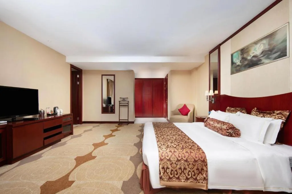 Bed in Longqi Jianguo Hotel Kunshan