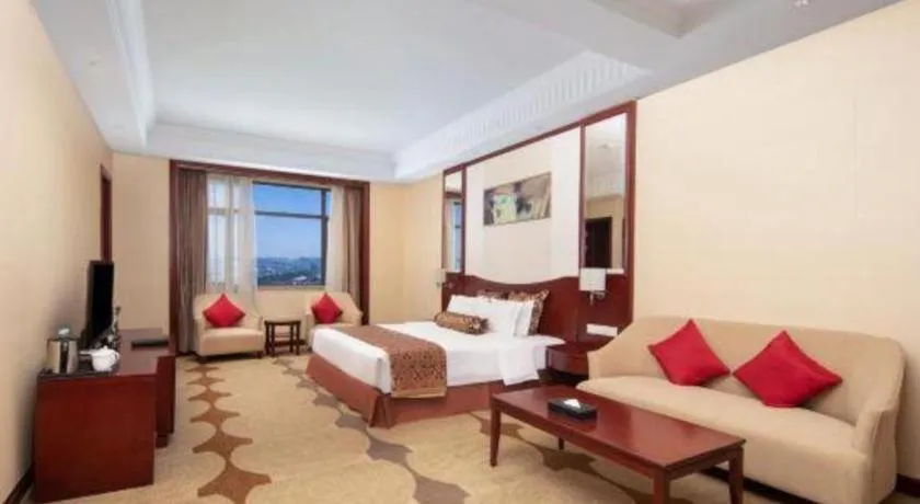 Bed in Longqi Jianguo Hotel Kunshan