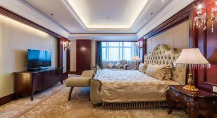 Bed in Longqi Jianguo Hotel Kunshan