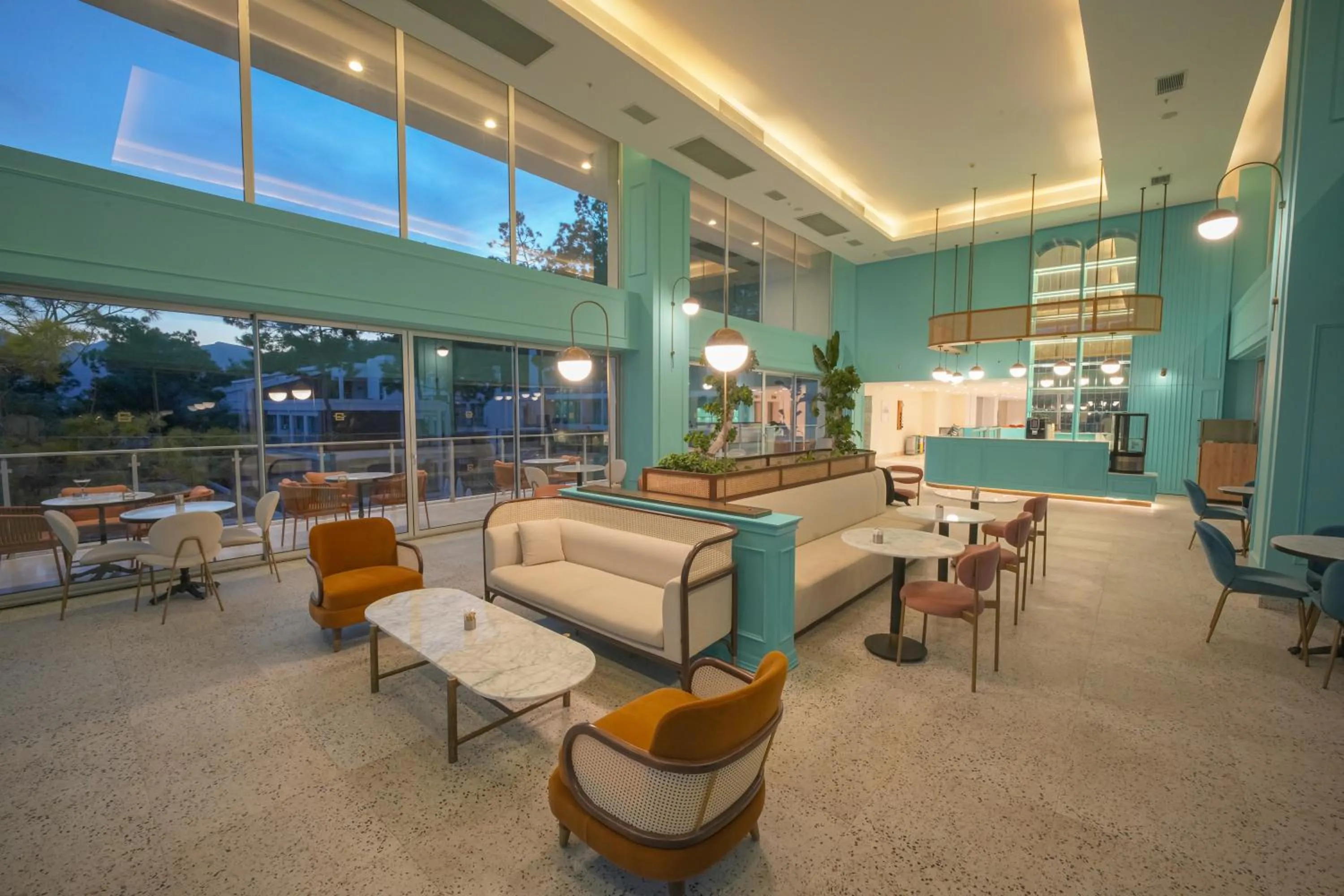 Restaurant/places to eat in Orka Lotus Beach