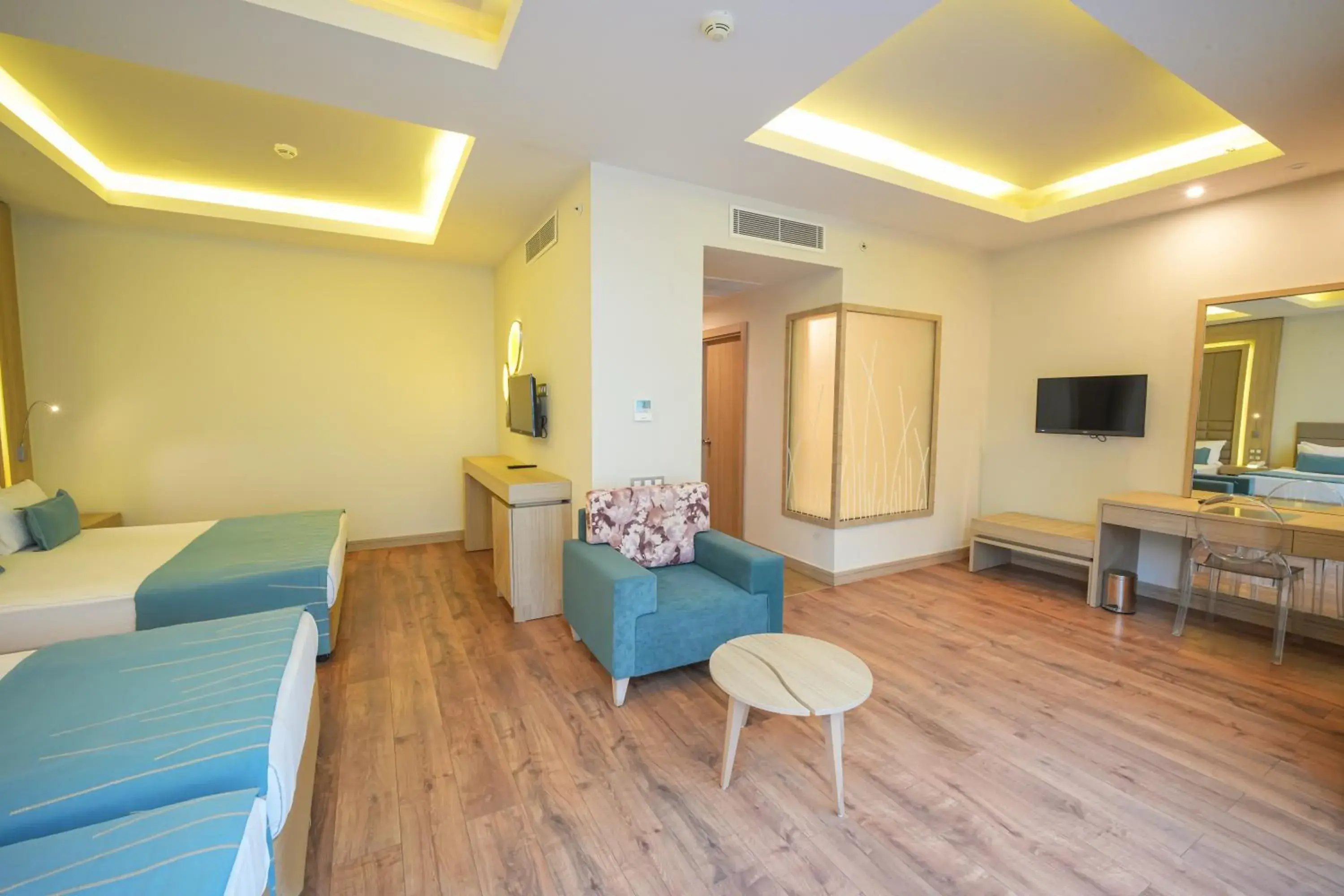 Photo of the whole room, Bed in Orka Lotus Beach Photo of the whole room, Bed in Orka Lotus Beach