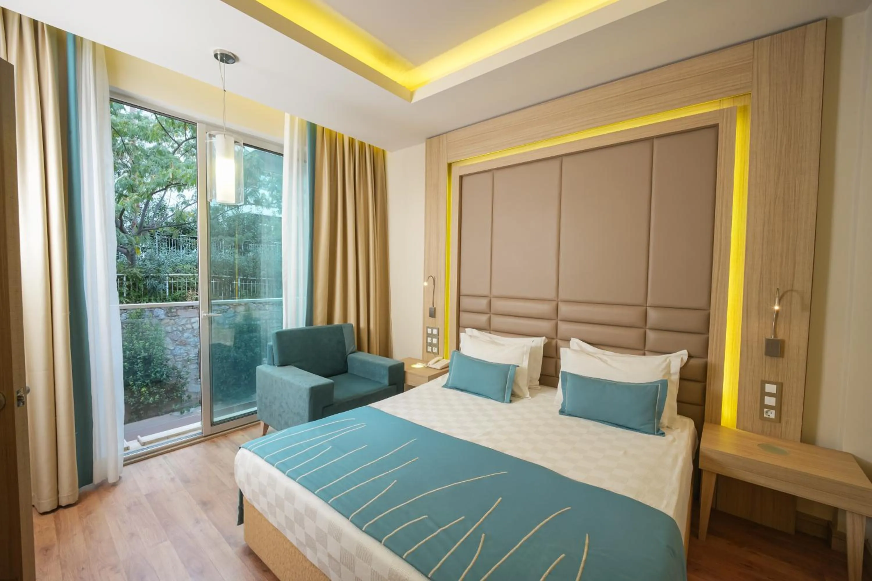 Photo of the whole room, Bed in Orka Lotus Beach