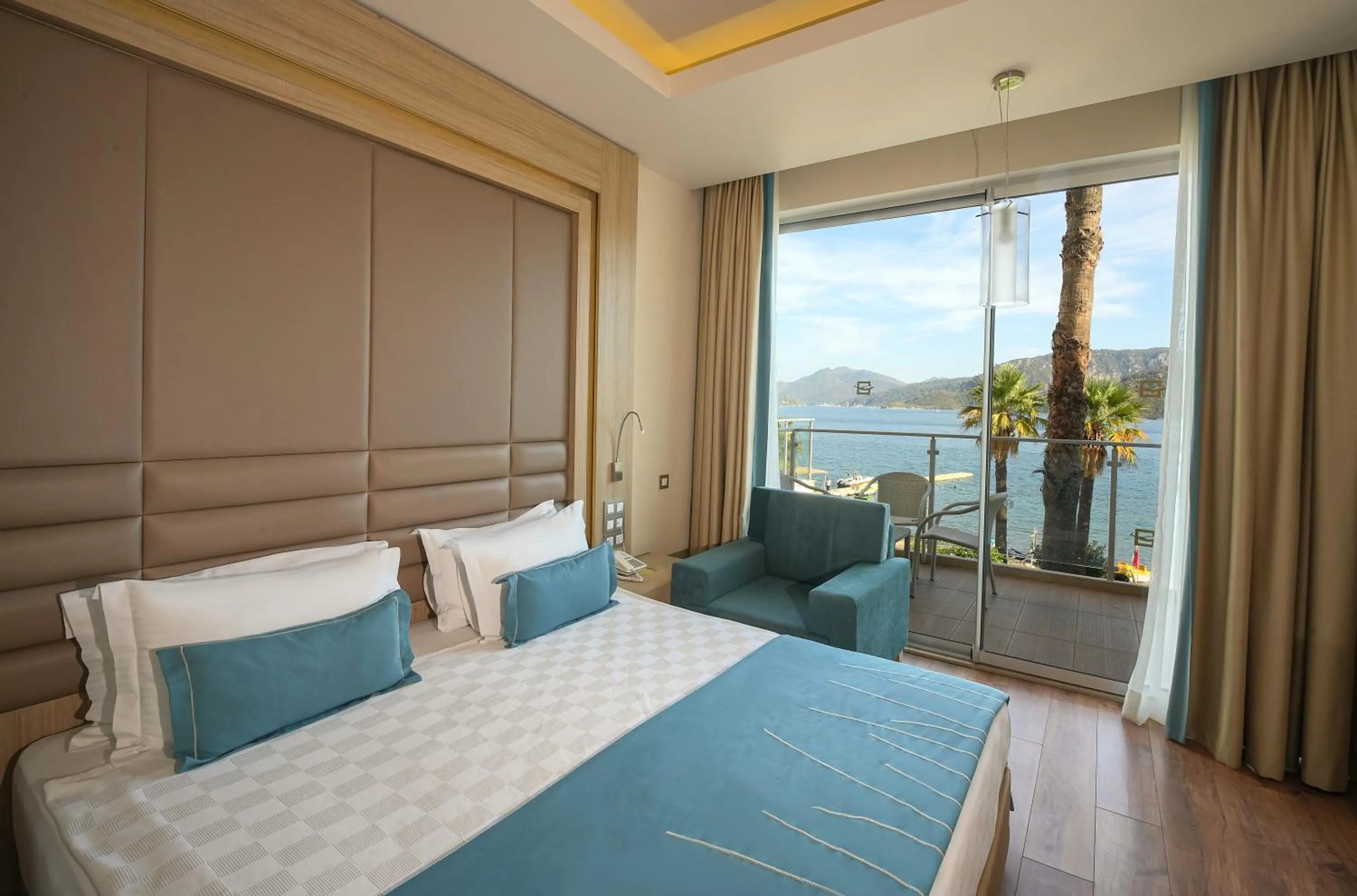 Photo of the whole room, Bed in Orka Lotus Beach