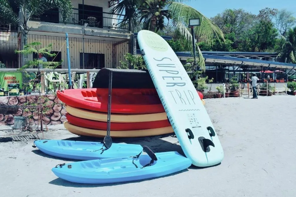 Amanente'z Beach Front Resort