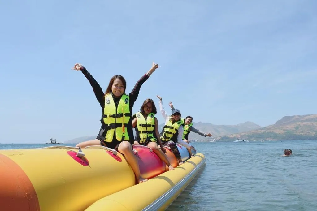 Amanente'z Beach Front Resort