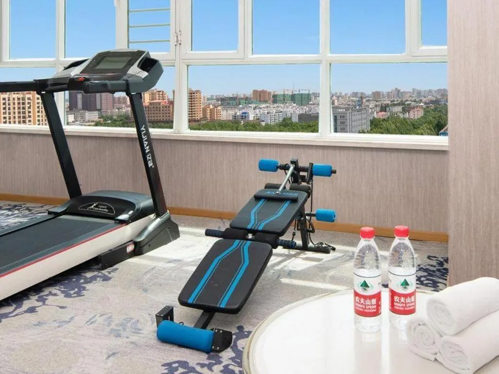 Metropolo Hotel Yining Development Zone Hanma Building