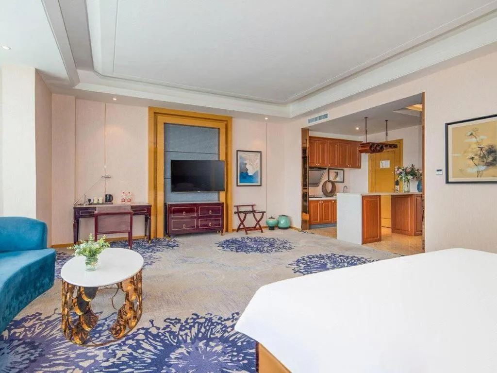 Metropolo Hotel Yining Development Zone Hanma Building