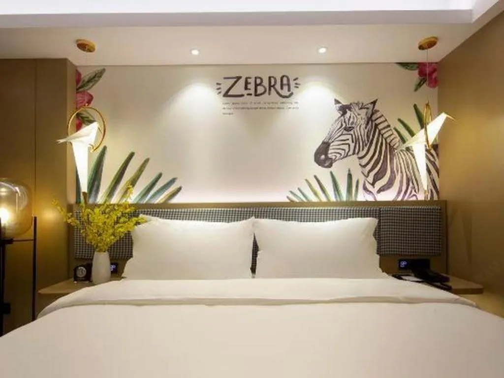 Bed in mango crystal hotel