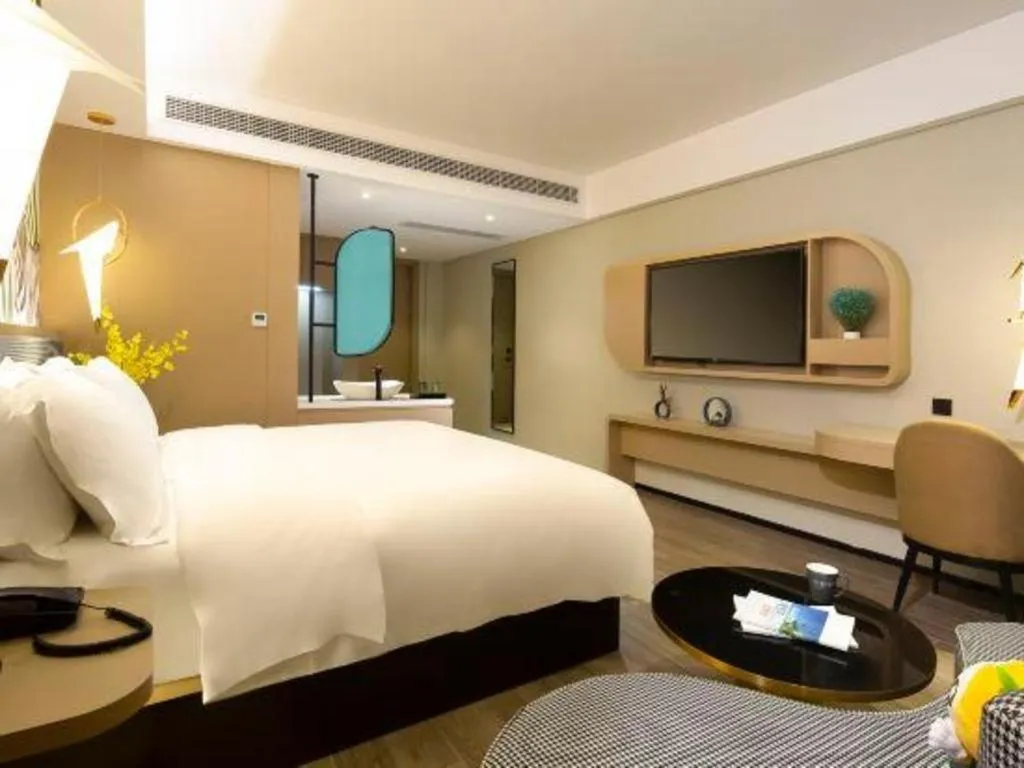 Bed in mango crystal hotel