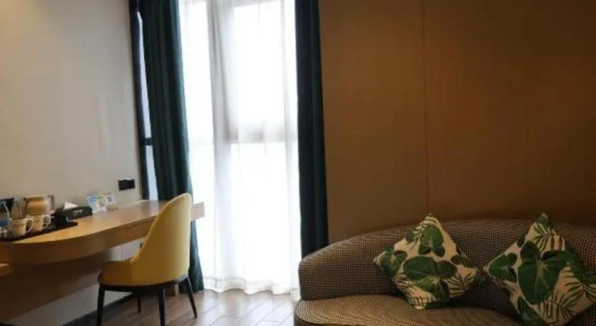 Bed in mango crystal hotel