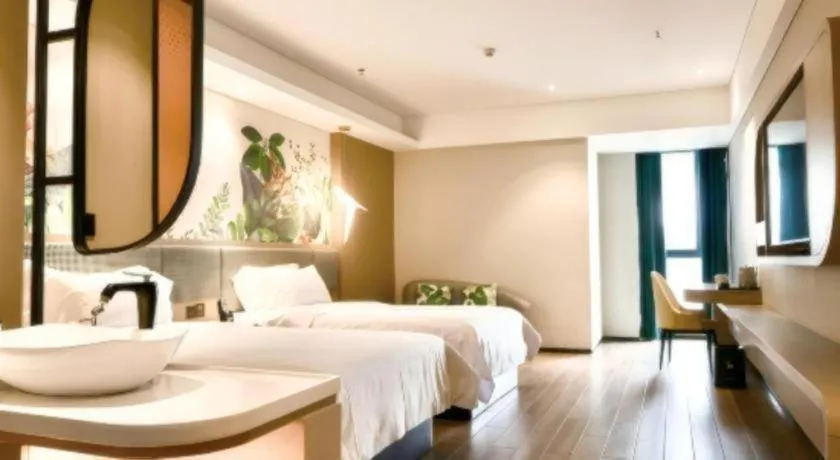 Bed in mango crystal hotel