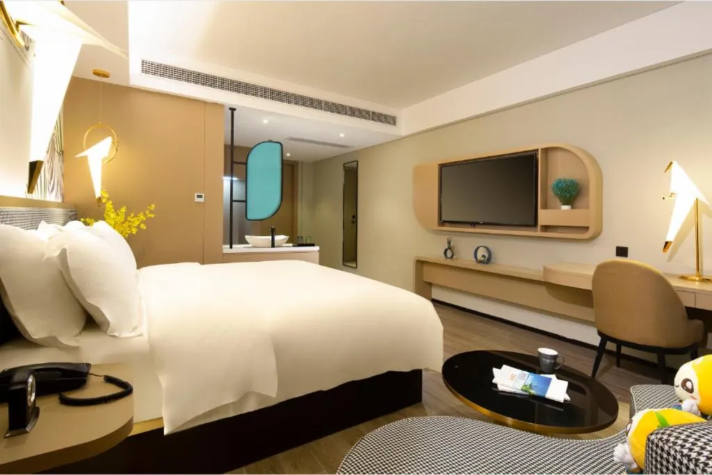 Bed in mango crystal hotel