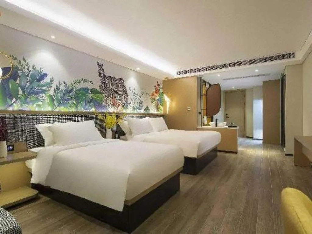 Bed in mango crystal hotel