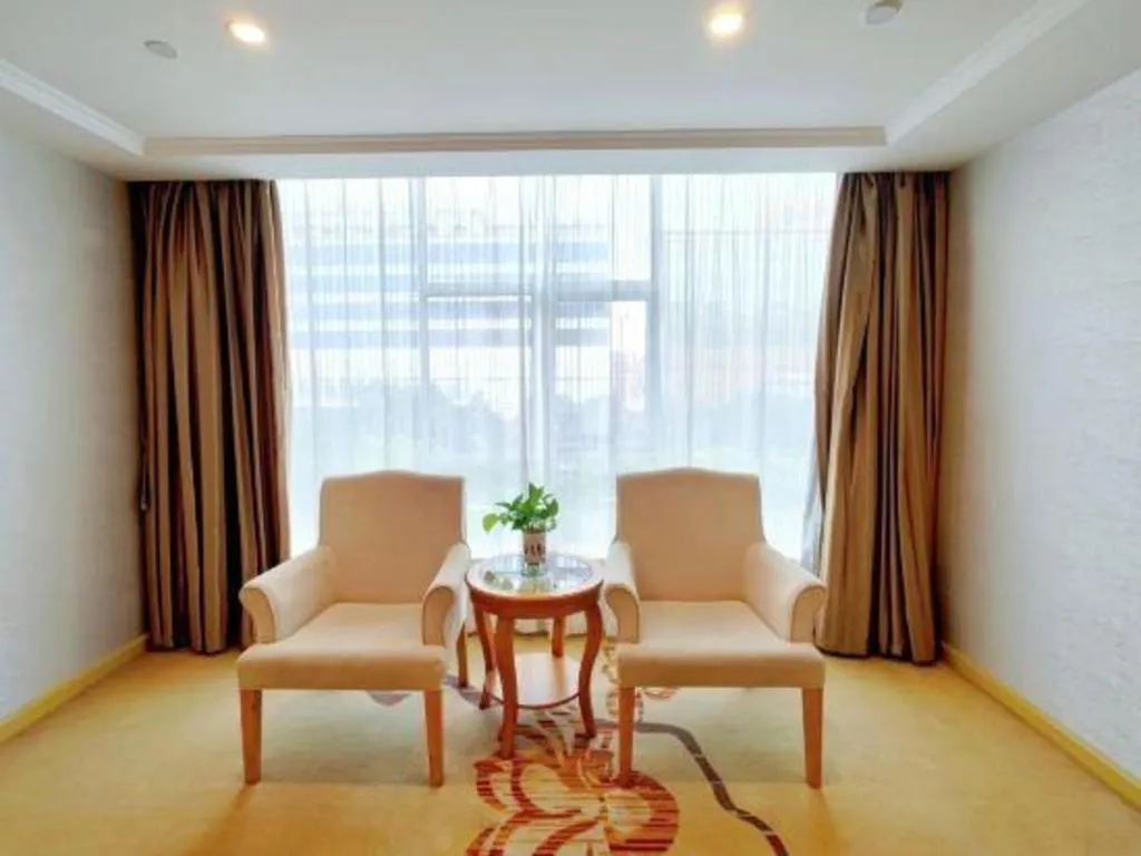 Vienna Hotel Shenzhen Longgang Baifucheng