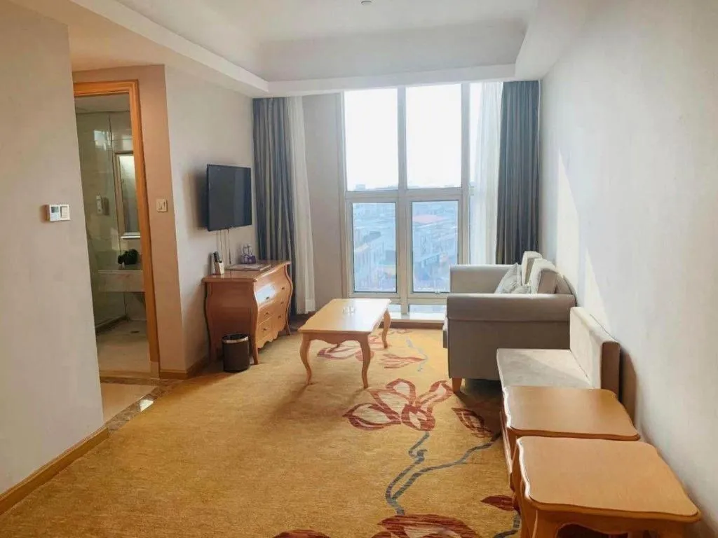 Vienna Hotel Guangdong Huizhou Lilin North Railway Station