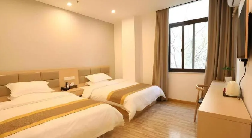 Bed in Shell Shanghai Jiading Nanxiang Town Minzhu Street Hotel