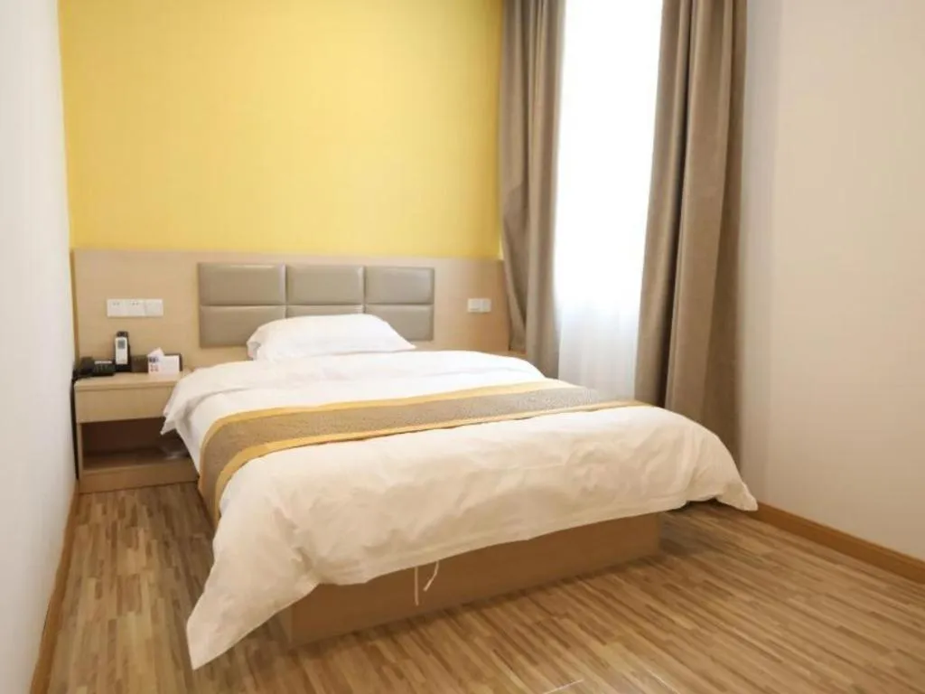 Bed in Shell Shanghai Jiading Nanxiang Town Minzhu Street Hotel