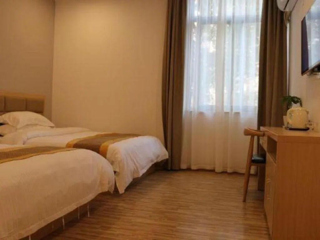 Bed in Shell Shanghai Jiading Nanxiang Town Minzhu Street Hotel