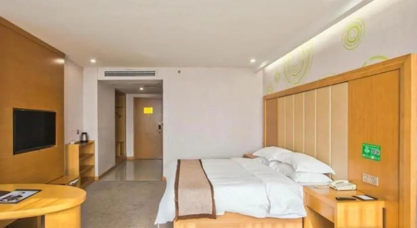 Bed in GreenTree Inn Tongxiang Chongfuzhen World Fur Center Branch