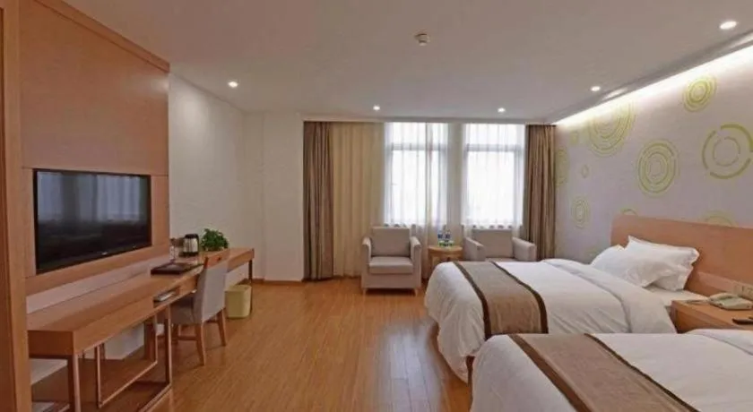 Bed in GreenTree Inn Tongxiang Chongfuzhen World Fur Center Branch