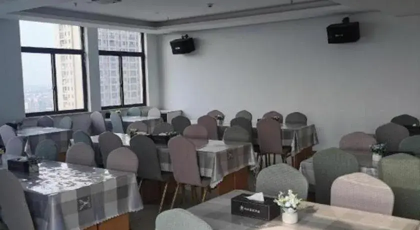 GreenTree Inn Tongxiang Chongfuzhen World Fur Center Branch GreenTree Inn Tongxiang Chongfuzhen World Fur Center Branch