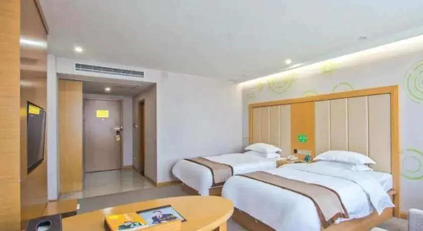 Bed in GreenTree Inn Tongxiang Chongfuzhen World Fur Center Branch Bed in GreenTree Inn Tongxiang Chongfuzhen World Fur Center Branch