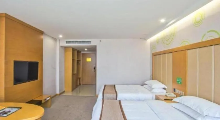 Bed in GreenTree Inn Tongxiang Chongfuzhen World Fur Center Branch