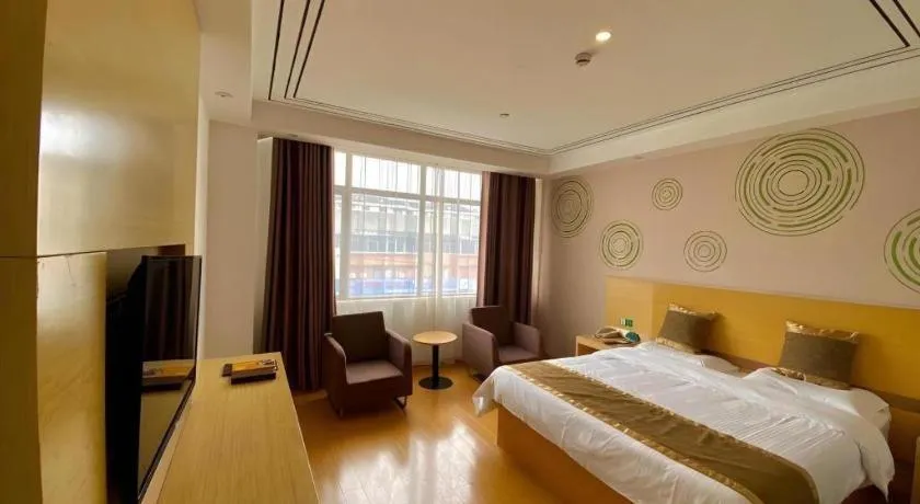 Bed in GreenTree Inn Shanghai Fengxian District Xiaotang Metro Station