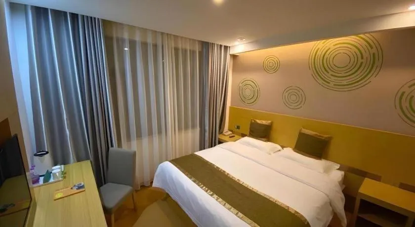 Bed in GreenTree Inn Shanghai Fengxian District Xiaotang Metro Station