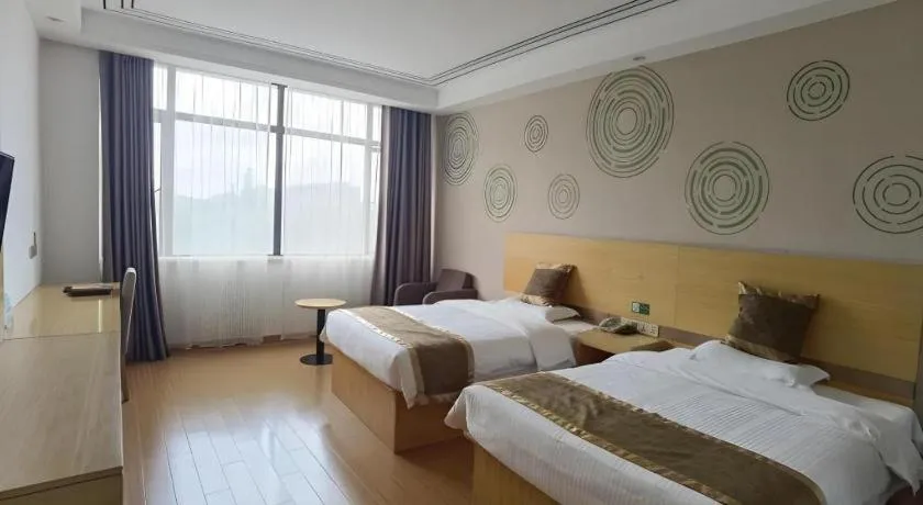 Bed in GreenTree Inn Shanghai Fengxian District Xiaotang Metro Station