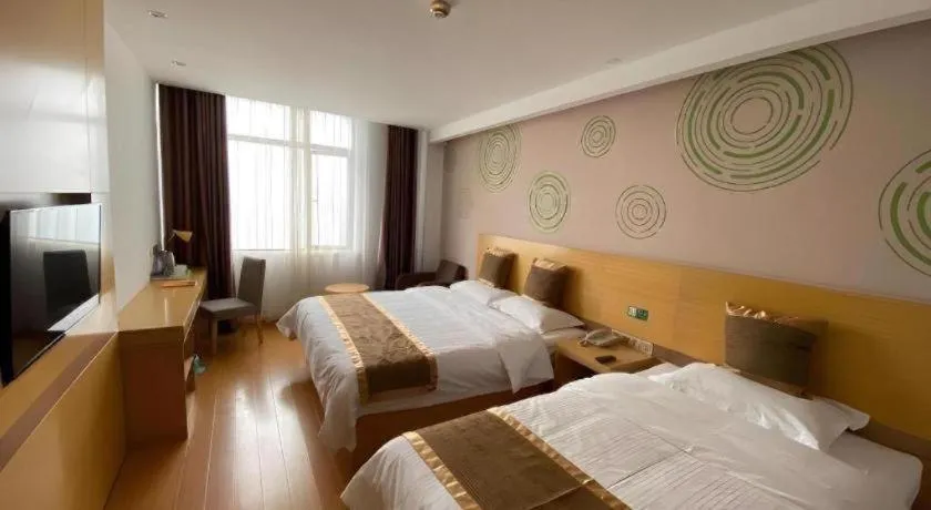 Bed in GreenTree Inn Shanghai Fengxian District Xiaotang Metro Station
