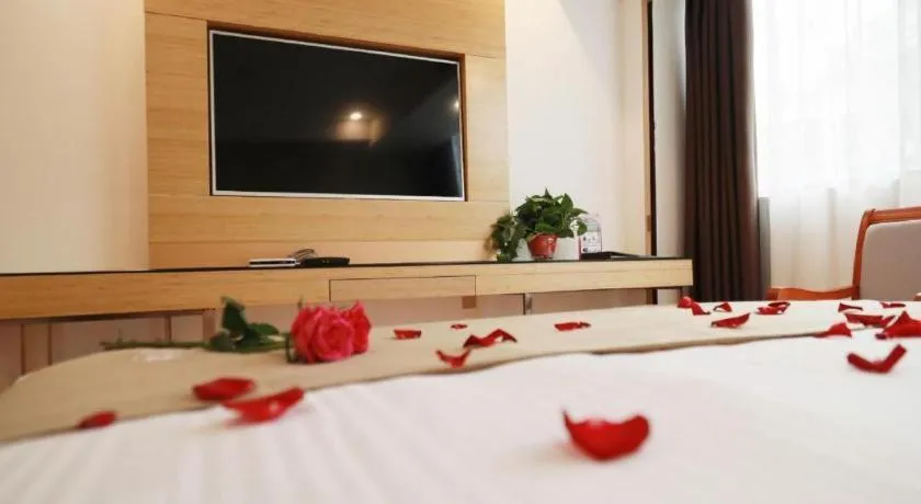 Bed in GreeTree Inn Huainan Jinjialing Road Oriental General Hospital