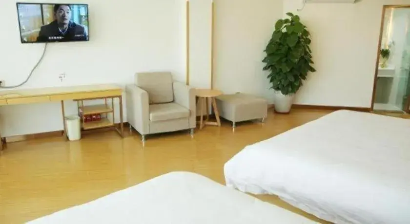 Bed in GreenTree Inn Binzhou Bus Station Bed in GreenTree Inn Binzhou Bus Station