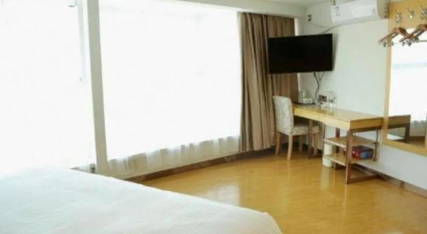 Bed in GreenTree Inn Binzhou Bus Station