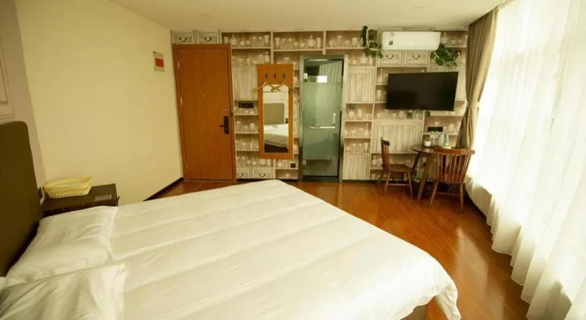 Bed in GreenTree Inn Binzhou Bus Station