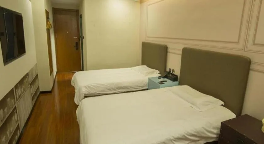 Bed in GreenTree Inn Binzhou Bus Station