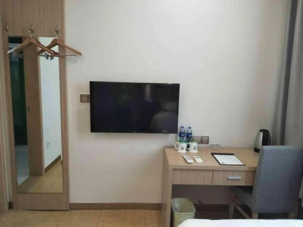 GreenTree Inn Yancheng Dongtai Fuan Town Express Hotel