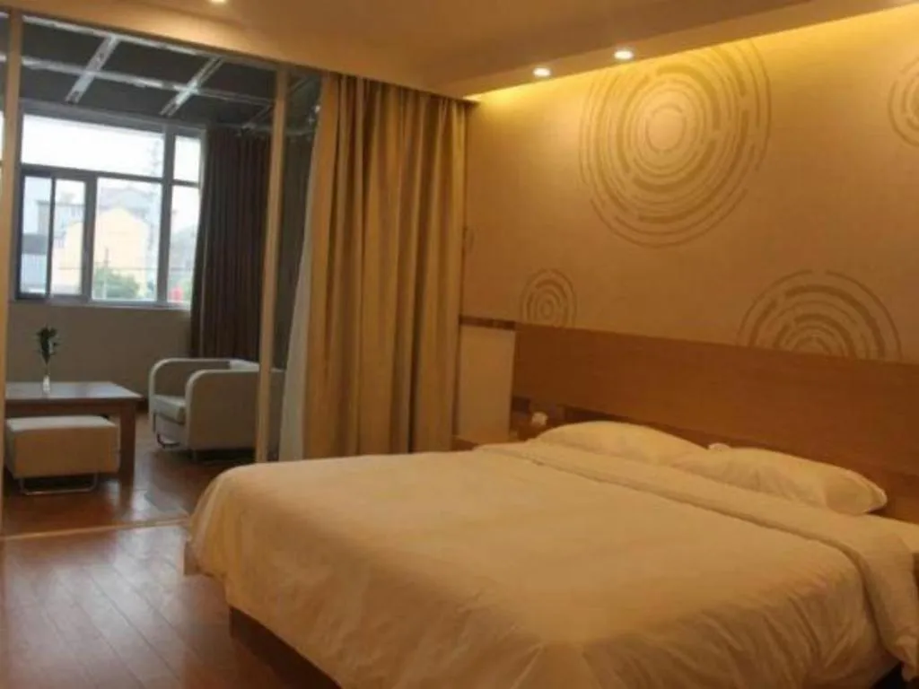 Bed in GreenTree Inn Jingjiang Xieqiao Town Xinhua Road