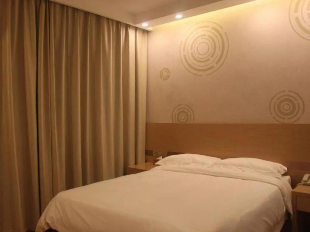 Bed in GreenTree Inn Jingjiang Xieqiao Town Xinhua Road