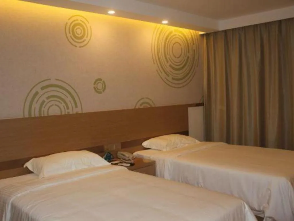 Bed in GreenTree Inn Jingjiang Xieqiao Town Xinhua Road