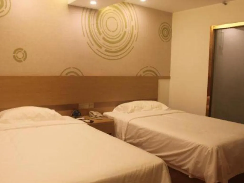 Bed in GreenTree Inn Jingjiang Xieqiao Town Xinhua Road