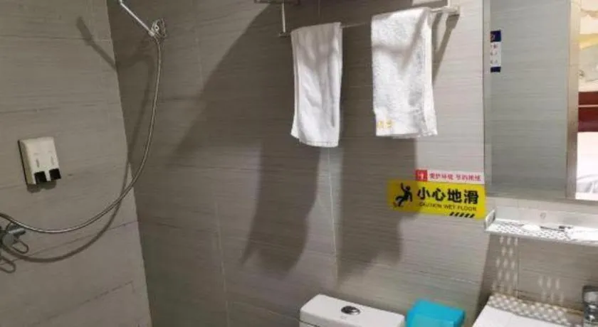 Shell Hotel Shanghai Baoshan Meilanhu Luosheng Road