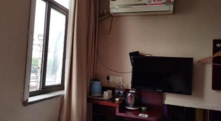 Shell Hotel Shanghai Baoshan Meilanhu Luosheng Road