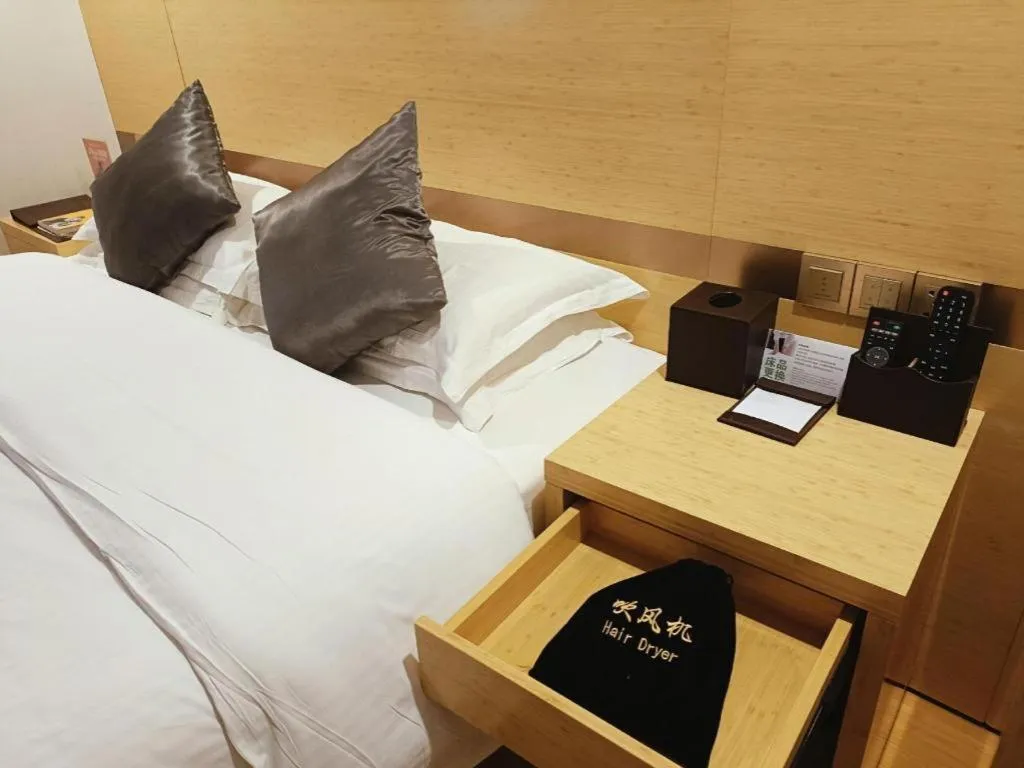 Bed in GreenTree Inn Chengde Shuangyu District Shuangtashan