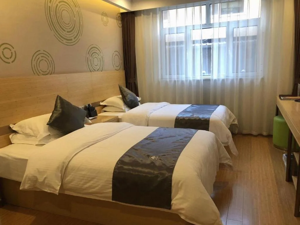 Bed in GreenTree Inn Chengde Shuangyu District Shuangtashan