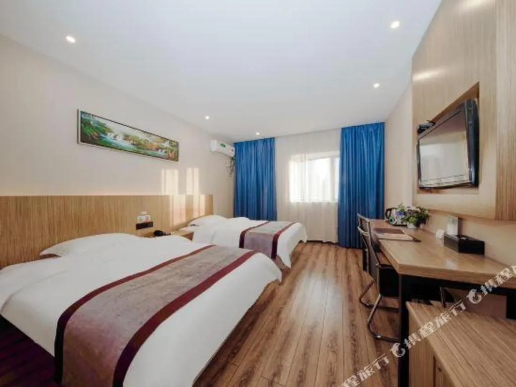 Bed in GreenTree Alliance Ningbo South Train Station Shunde Road Hotel