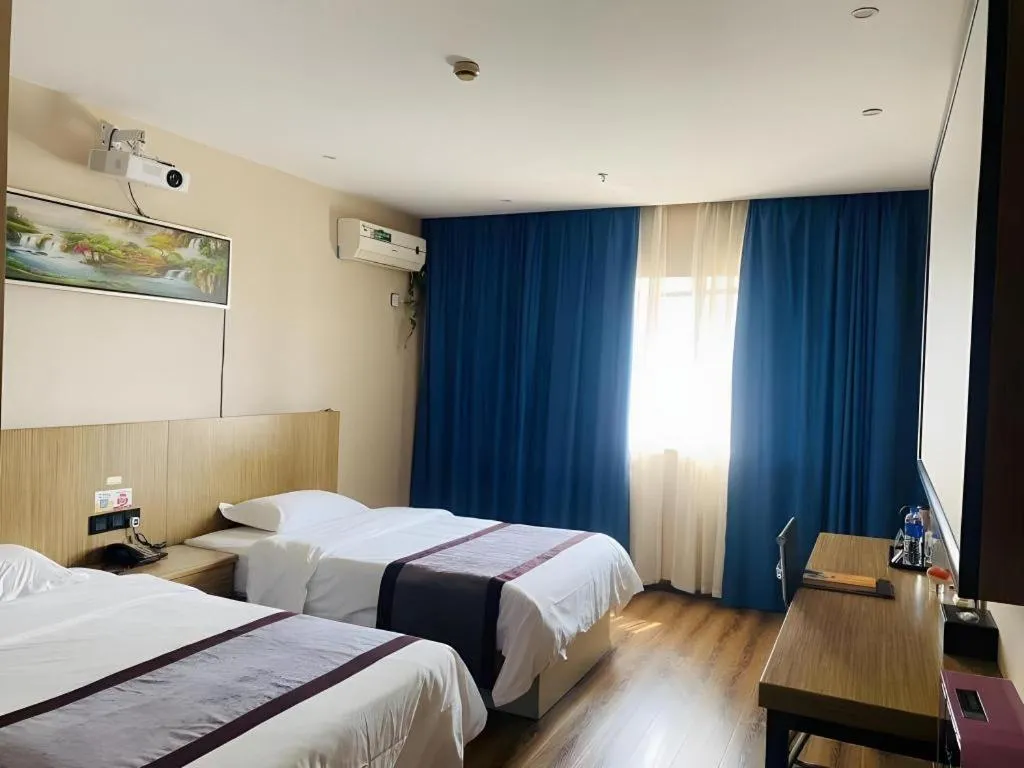 Bed in GreenTree Alliance Ningbo South Train Station Shunde Road Hotel